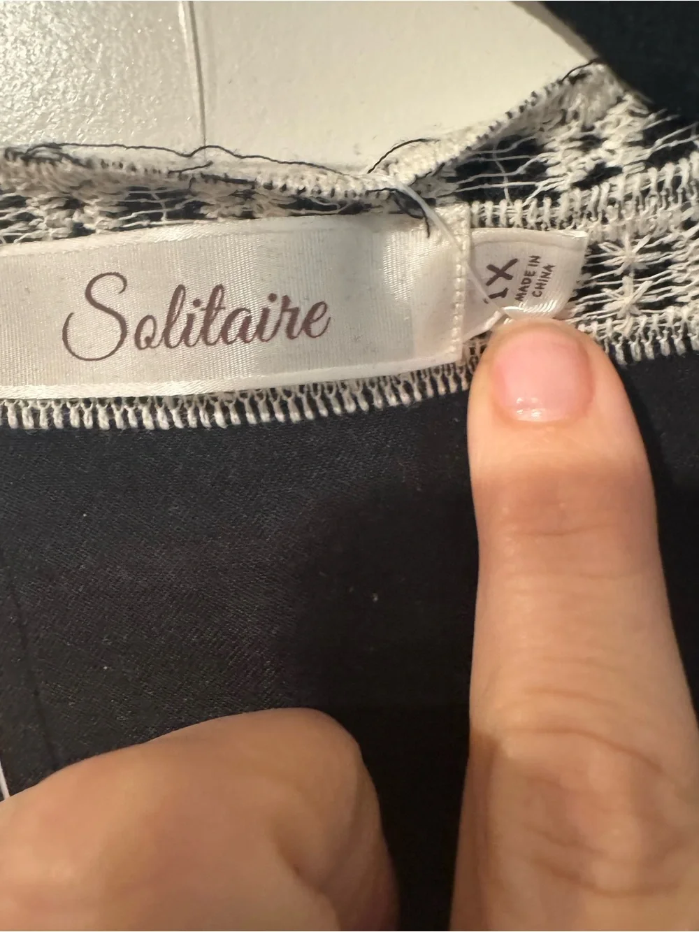 Solitaire Black White Embroidered Crochet Lace Kimono Cardigan Cover Up Size 1X